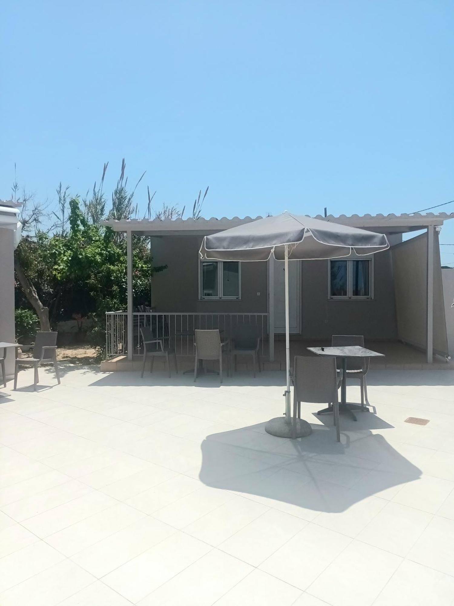 Cathrin Beach Apartments Σταυρός Εξωτερικό φωτογραφία